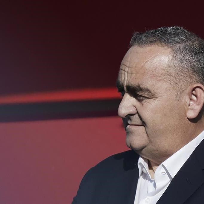 Albanian authorities strip ethnic Greek mayor of his post for alleged vote buying